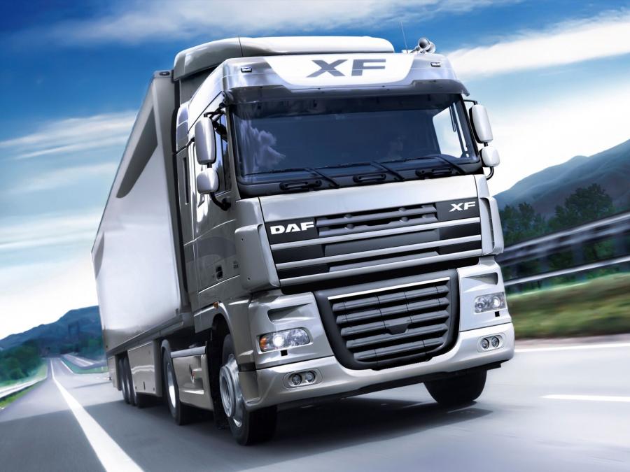  DAF XF105 4x2 FT Space Cab 2006 года  (фото 3 из 8)
